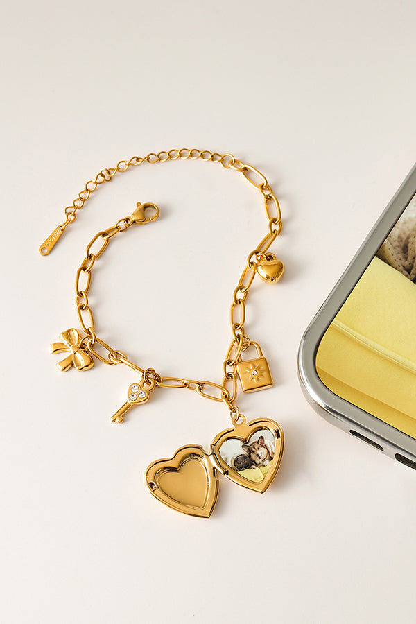 Fashionable Heart Shaped Embellished Bracelet