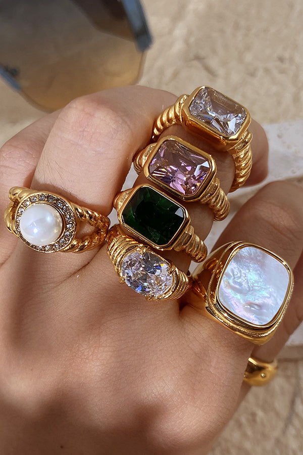 Fashionable Inlaid Zircon Stainless Steel Gold-plated Ring