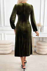 Vintage Velvet Wavy Edge V-neck Long-sleeved Elegant Midi Dress