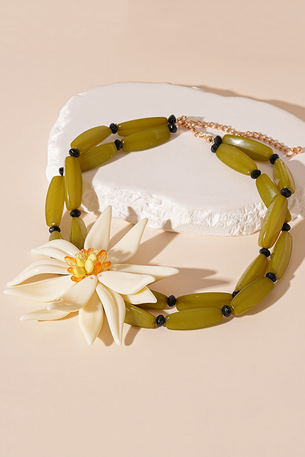 Fashionable Bamboo Crystal Flower Necklace and Earrings