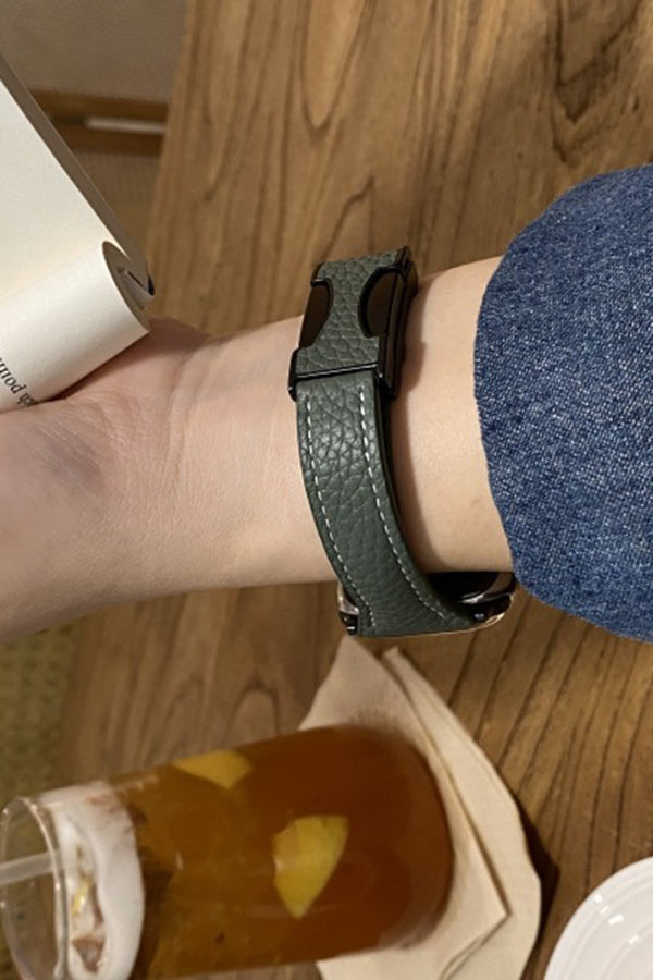 Fashionable Genuine Leather Lychee Pattern Double C Magnetic Buckle Watch Strap