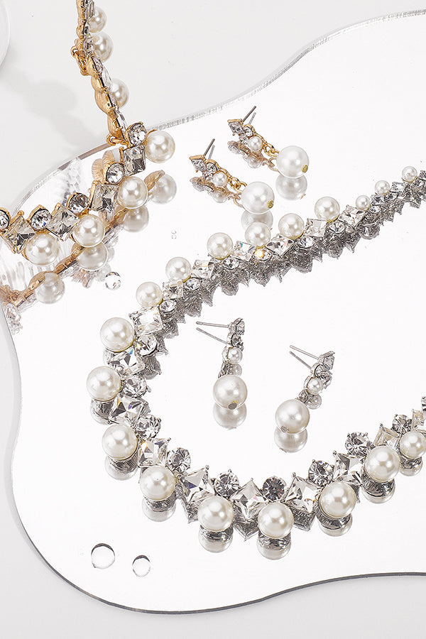 Elegant Baroque Pearl Necklace and Earring Set