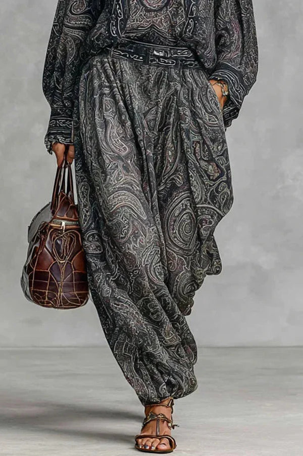 Unique Printed V-neck Long-sleeved Loose Top and Casual Pocket Wide-leg Pants Set