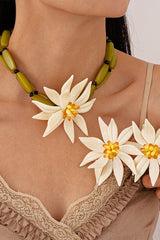 Fashionable Bamboo Crystal Flower Necklace and Earrings