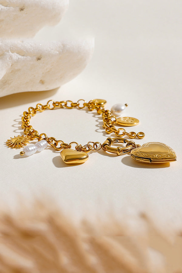 Fashionable Heart Shaped Embellished Bracelet