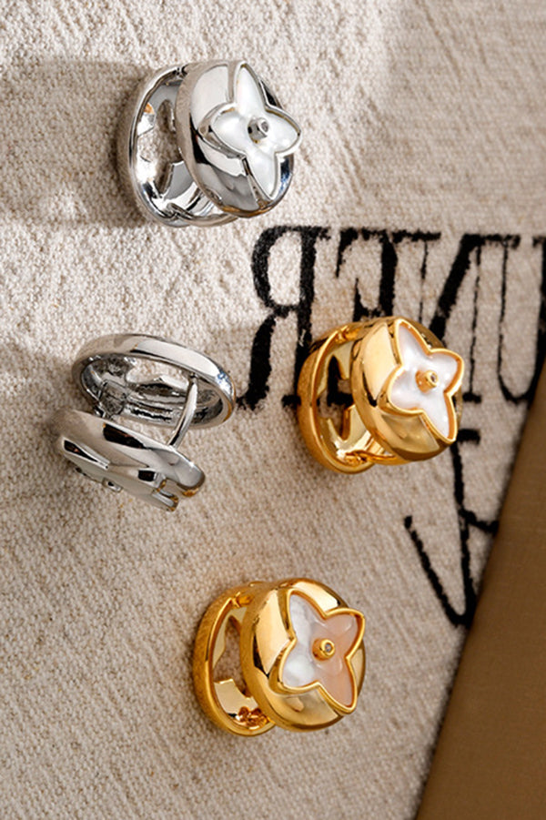 Fashionable Shell Light Luxury Metal Button Earrings