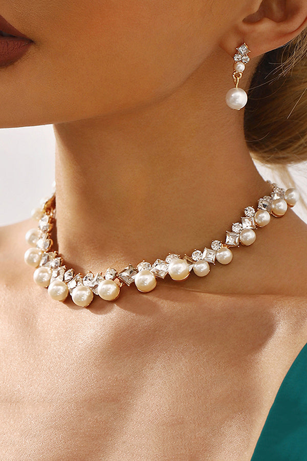 Elegant Baroque Pearl Necklace and Earring Set