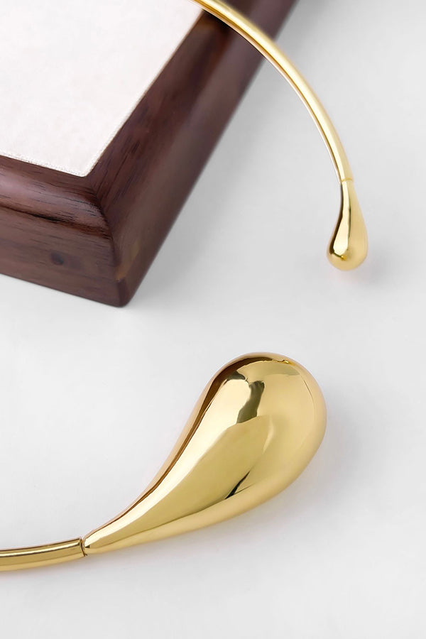 Simple and Exaggerated Water Drop Opening Necklace