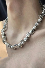 Fashionable Iris Elegant Silver Pearl Necklace