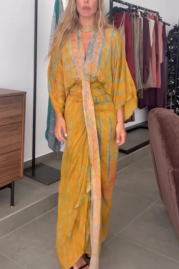 Unique Printed V-neck High-waisted Loose-fitting Holiday Maxi Dress