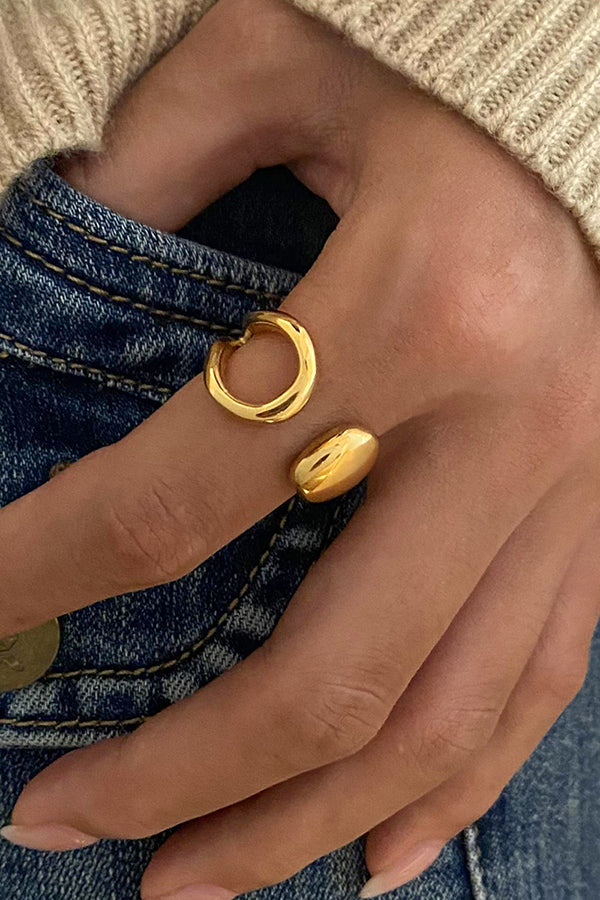 Fashionable and Simple Hollow Line Ring