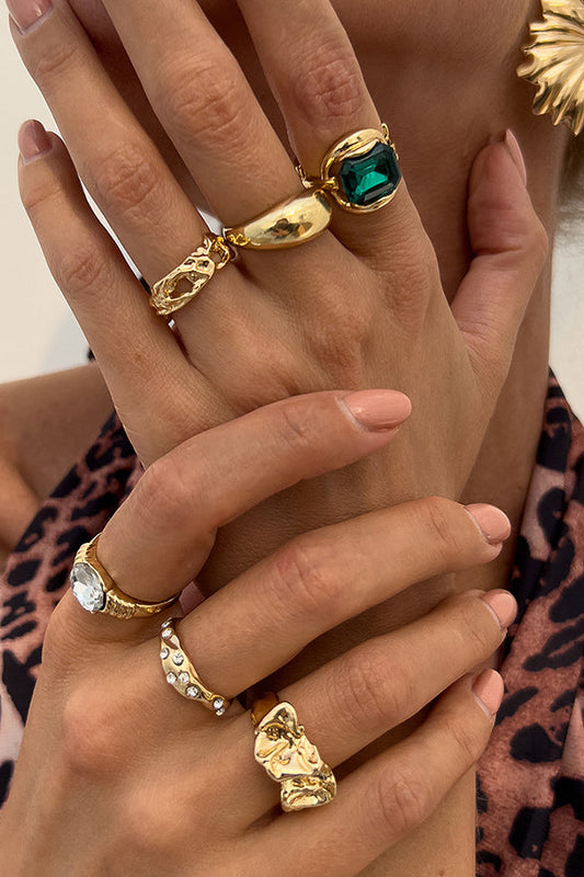 Fashionable Hollow Diamond Irregular Retro Ring