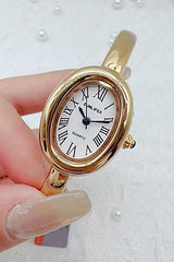 Fashionable Simple Oval Pointer Bracelet Watch