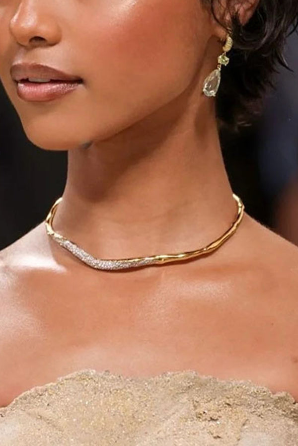 Simple and Light Luxury Metal Irregular Diamond Necklace